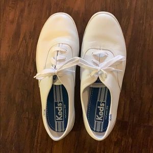 Keds tennis shoes, women’s